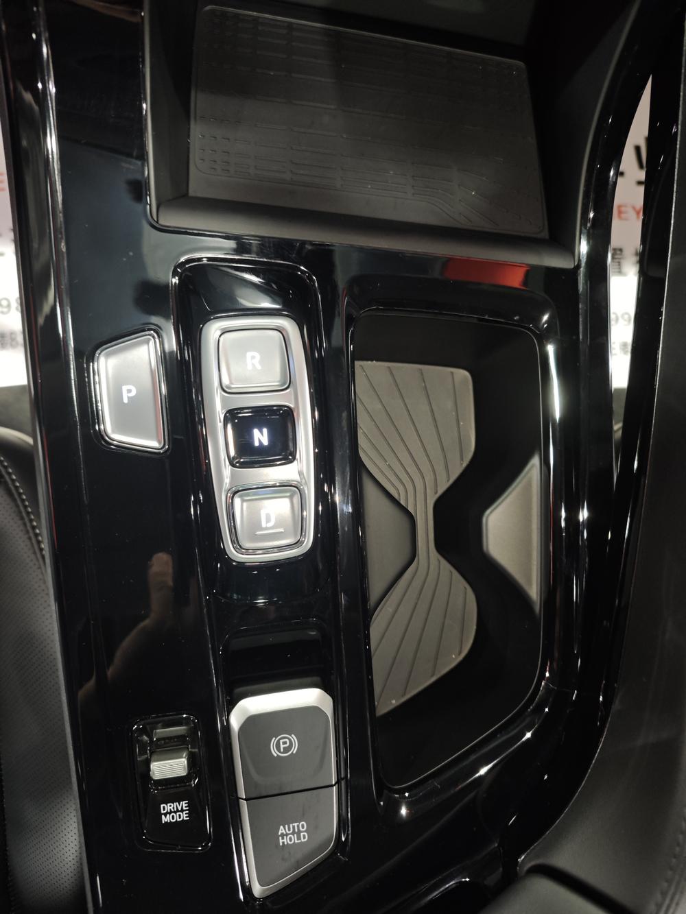 Hyundai Custo