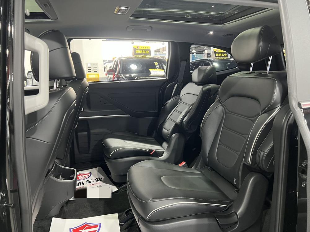 Hyundai Custo