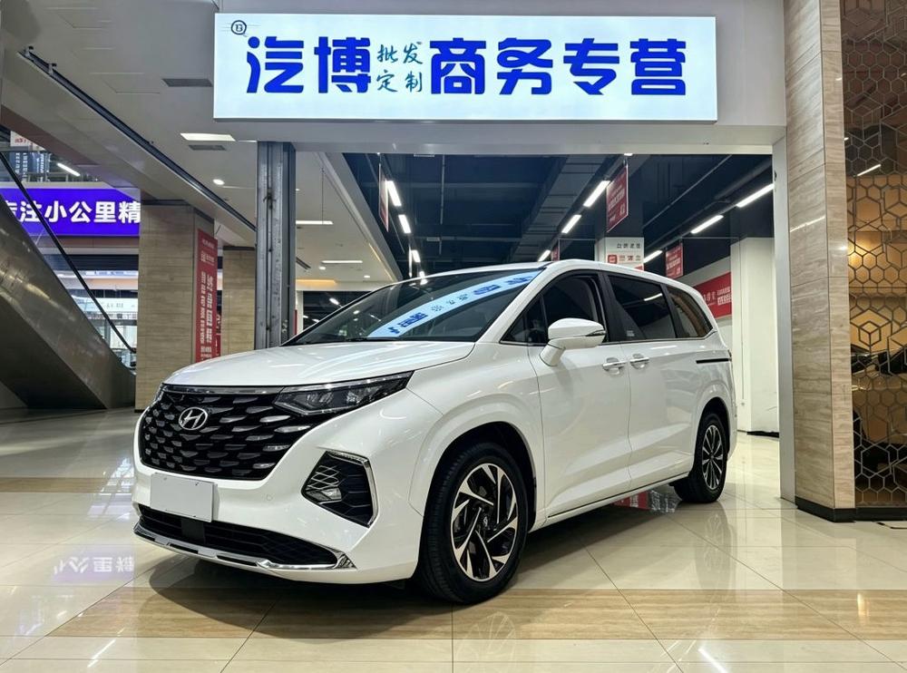Hyundai Custo