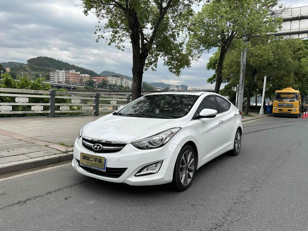 Hyundai Elantra Langdong