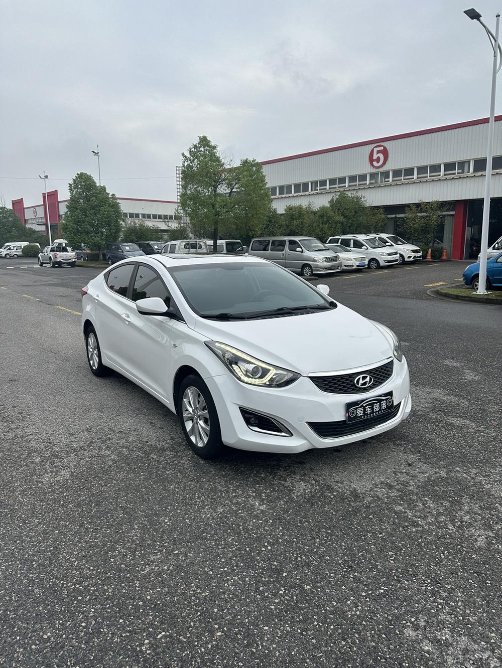 Hyundai Elantra Langdong