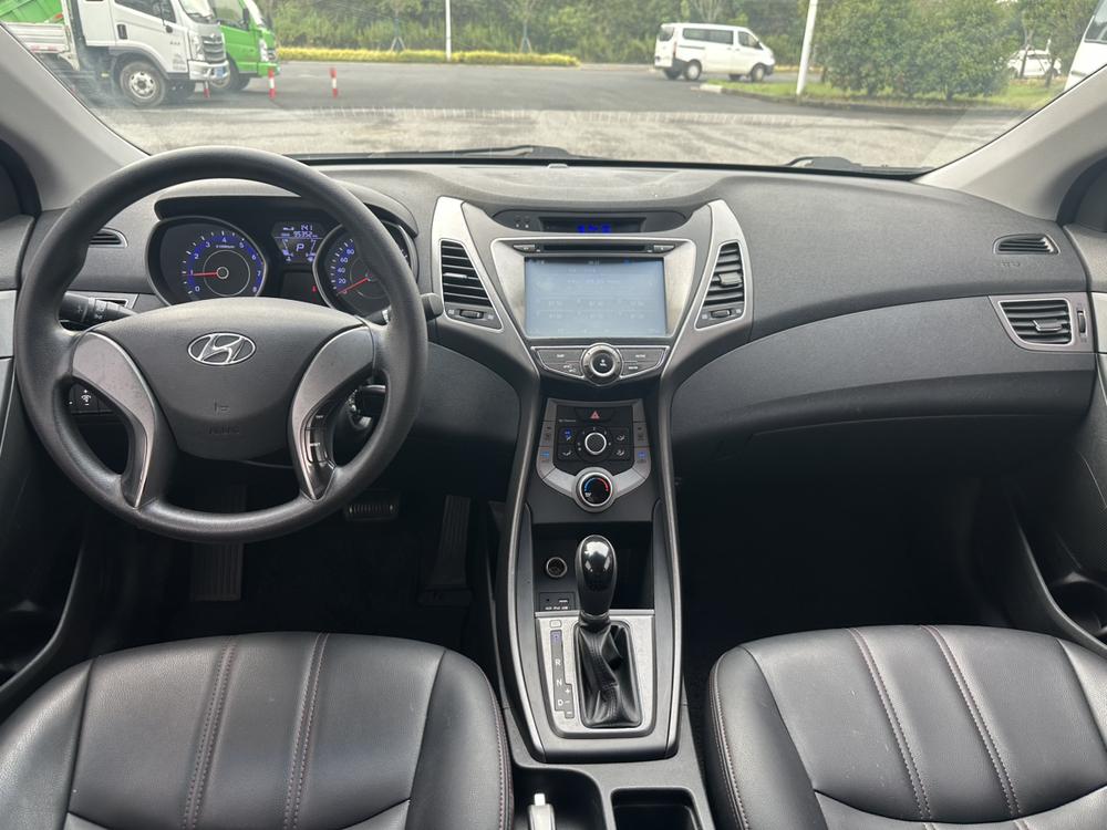 Hyundai Elantra Langdong