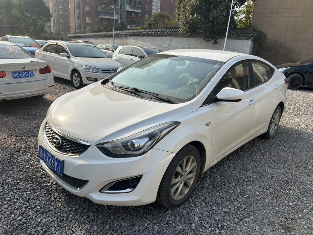 Hyundai Elantra Langdong