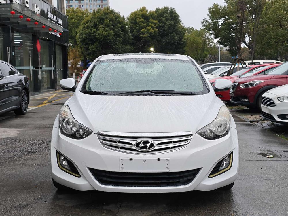Hyundai Elantra Langdong