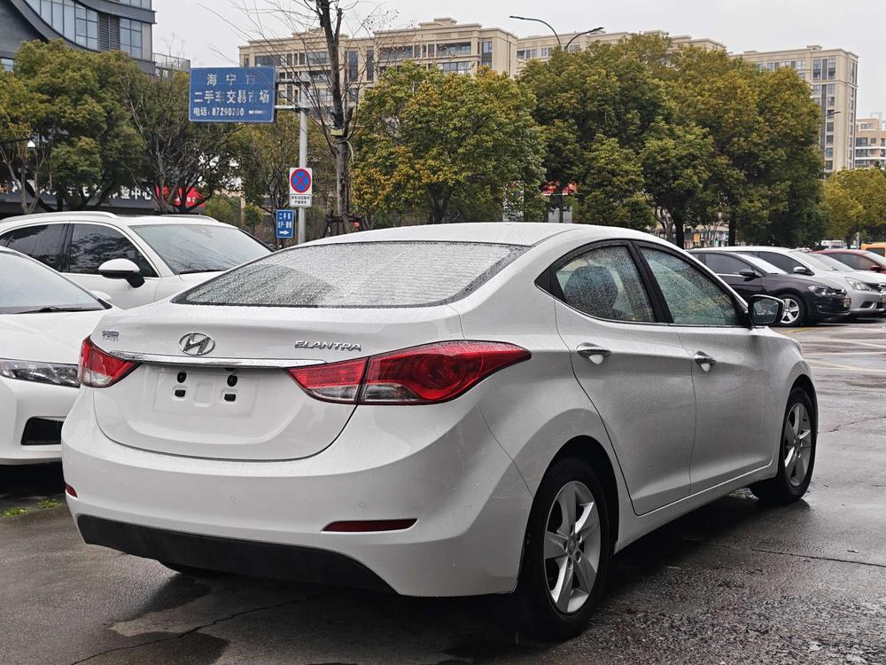 Hyundai Elantra Langdong