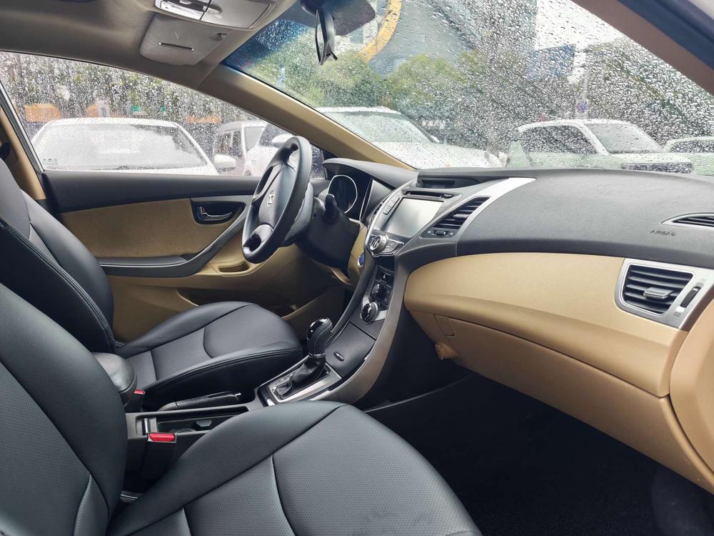 Hyundai Elantra Langdong