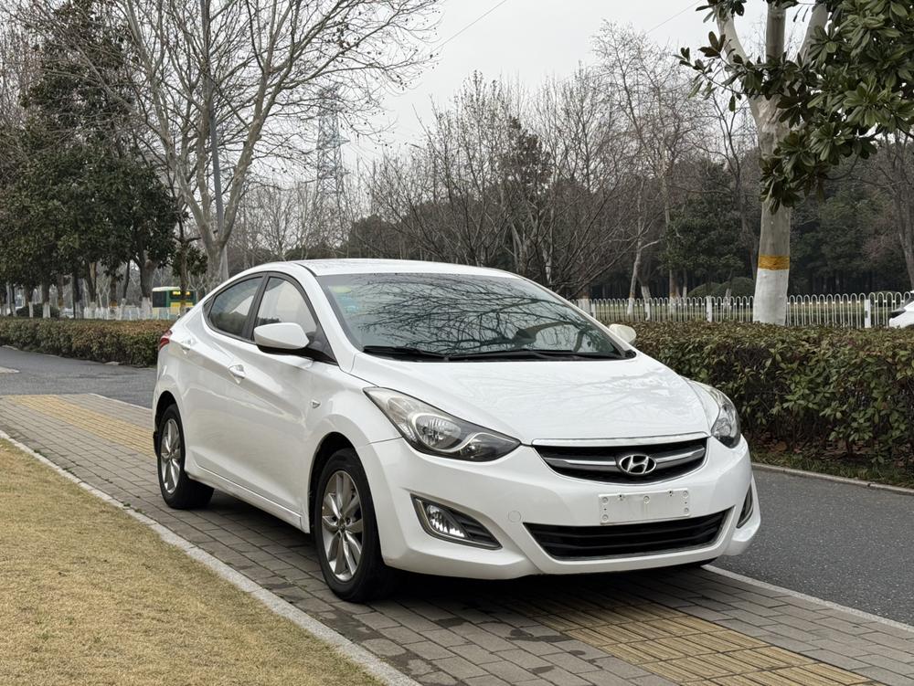 Hyundai Elantra Langdong