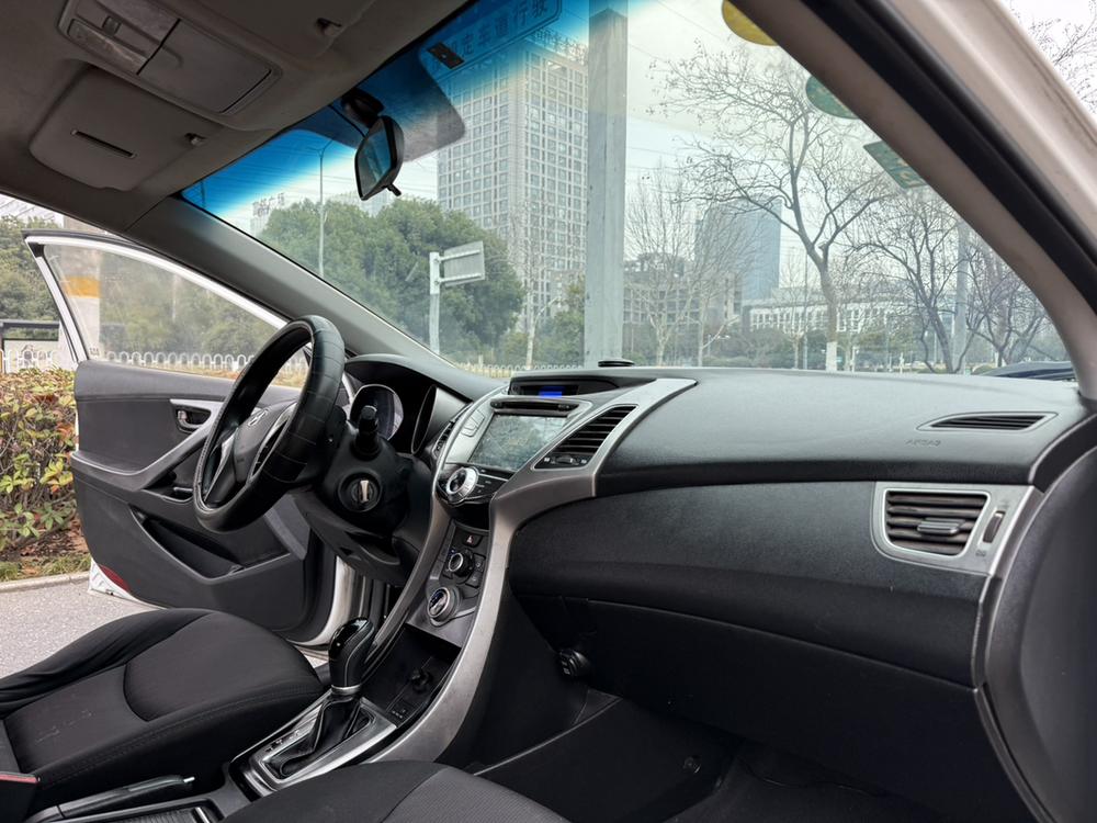 Hyundai Elantra Langdong