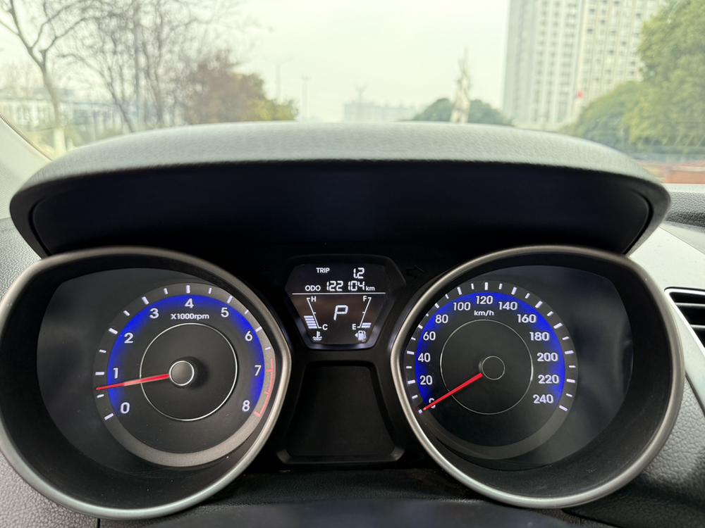 Hyundai Elantra Langdong