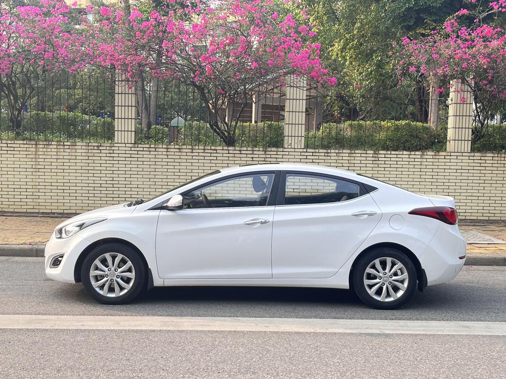 Hyundai Elantra Langdong