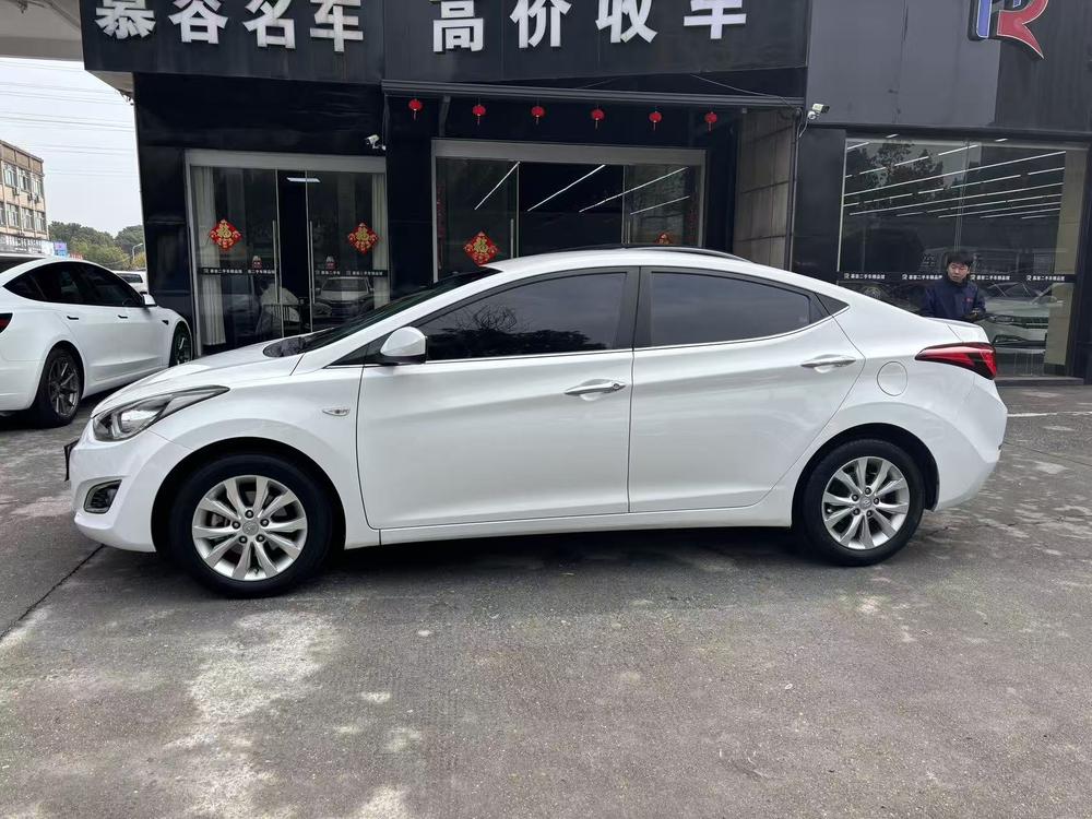 Hyundai Elantra Langdong