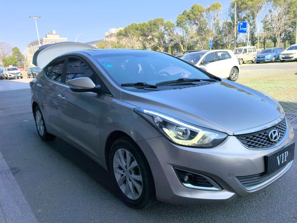 Hyundai Elantra Langdong