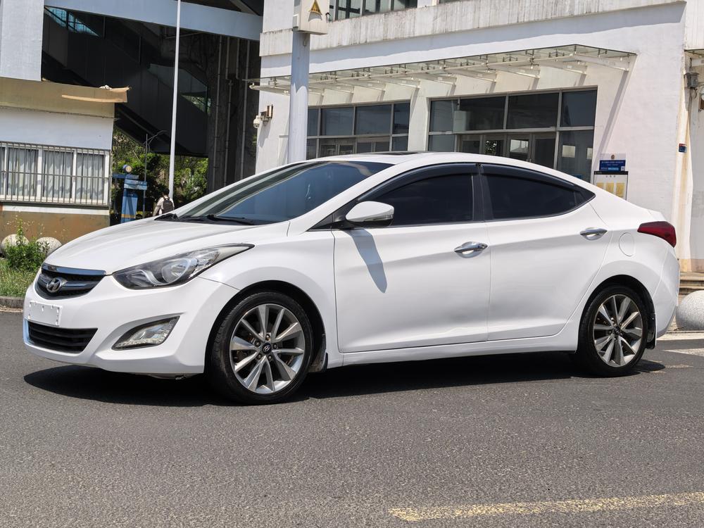 Hyundai Elantra Langdong
