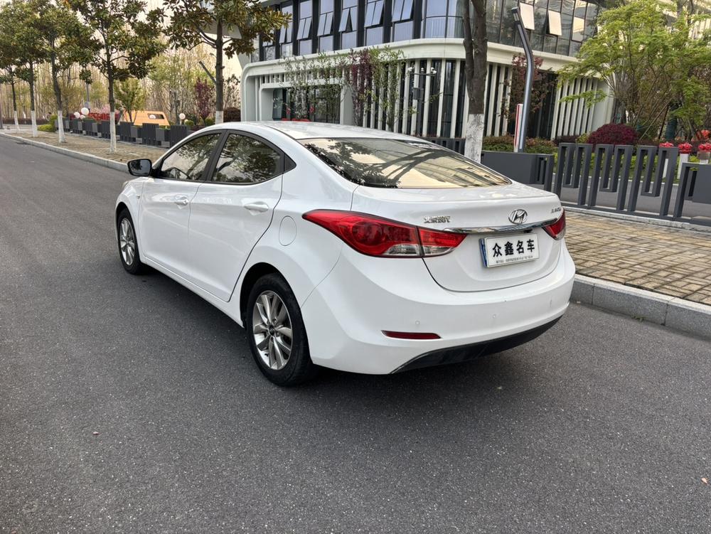 Hyundai Elantra Langdong
