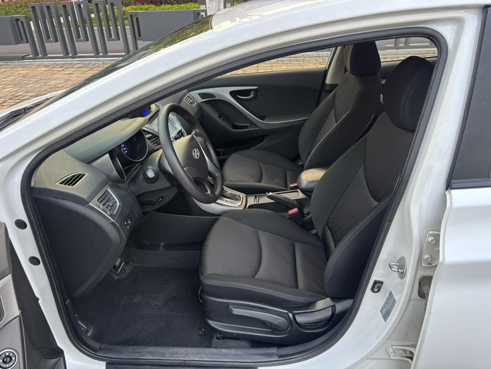 Hyundai Elantra Langdong