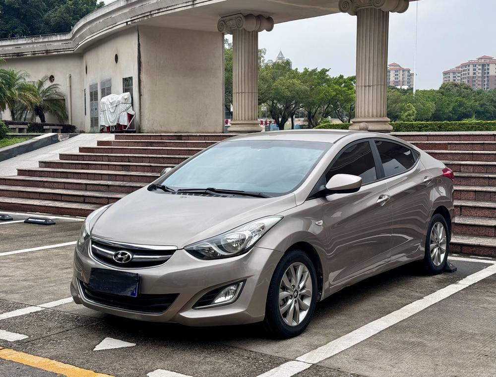 Hyundai Elantra Langdong