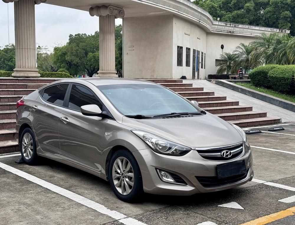 Hyundai Elantra Langdong