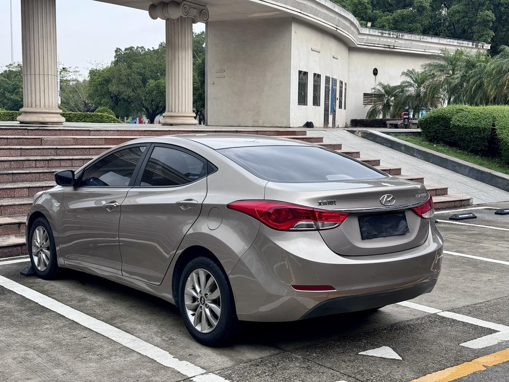 Hyundai Elantra Langdong