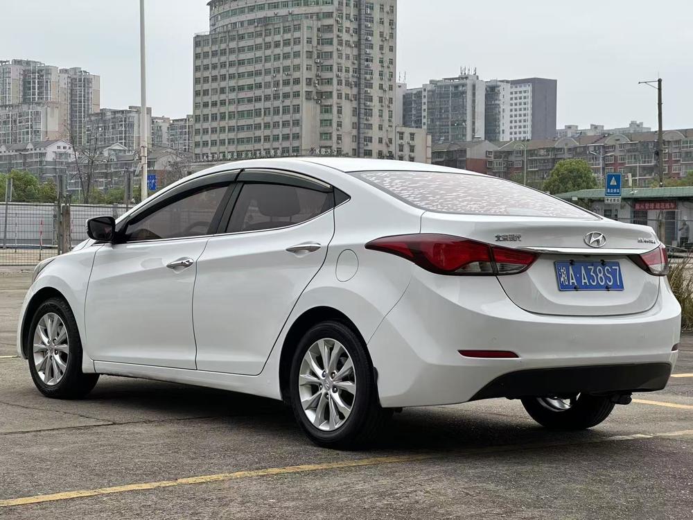 Hyundai Elantra Langdong