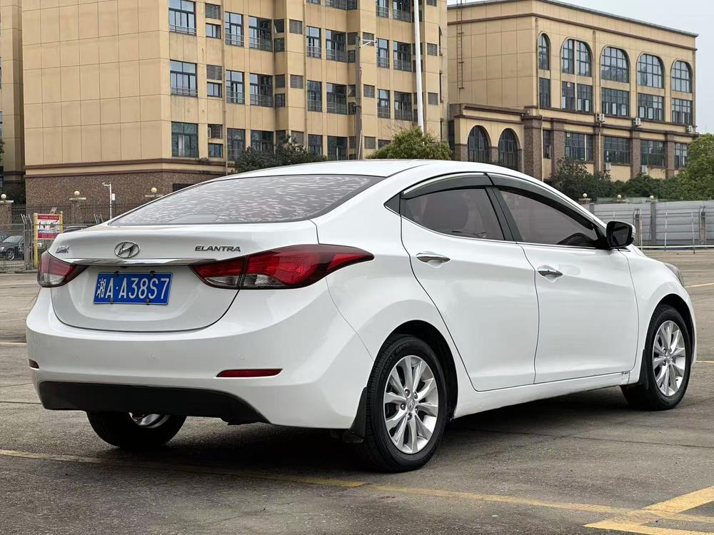 Hyundai Elantra Langdong