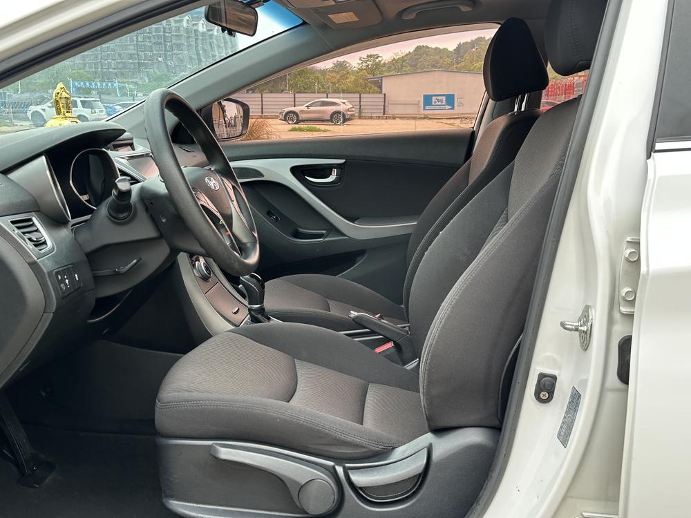 Hyundai Elantra Langdong