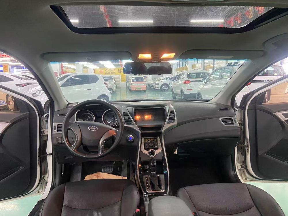Hyundai Elantra Langdong