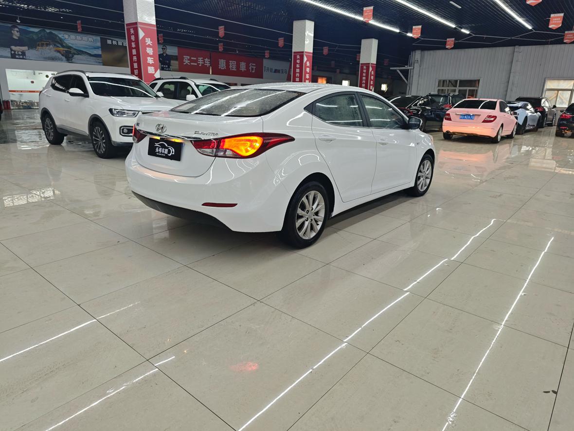 Hyundai Elantra Langdong