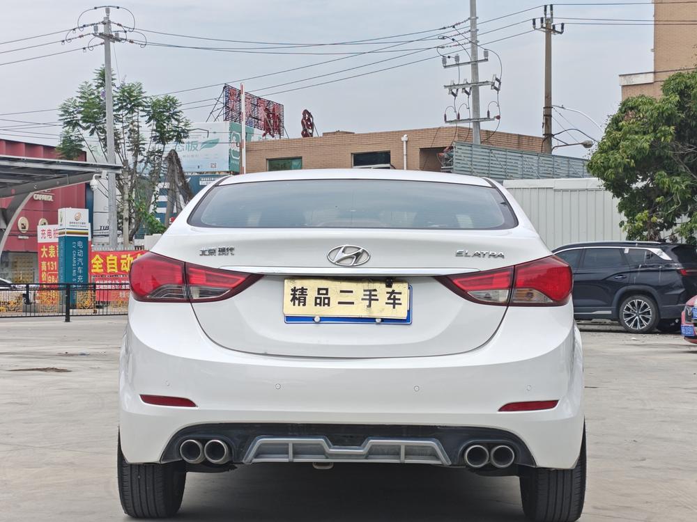 Hyundai Elantra Langdong