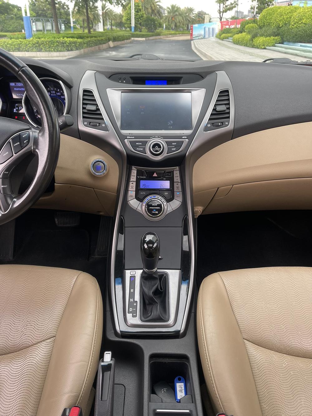 Hyundai Elantra Langdong