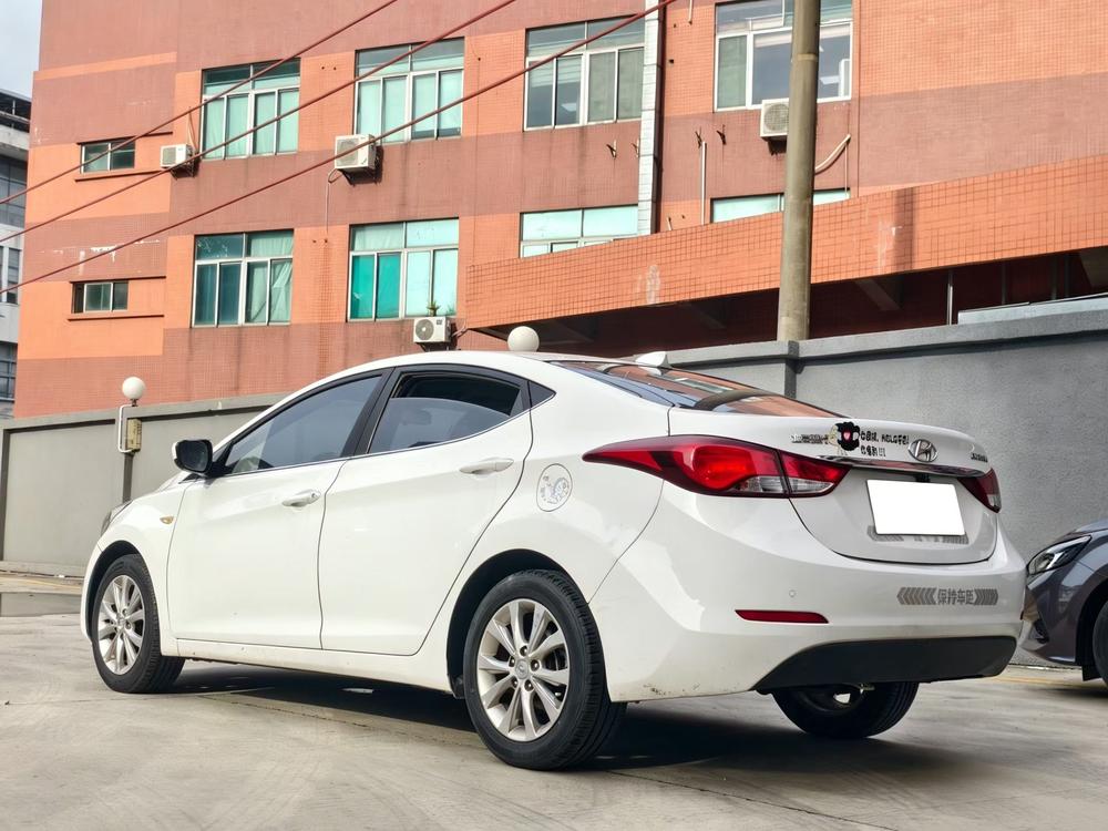 Hyundai Elantra Langdong
