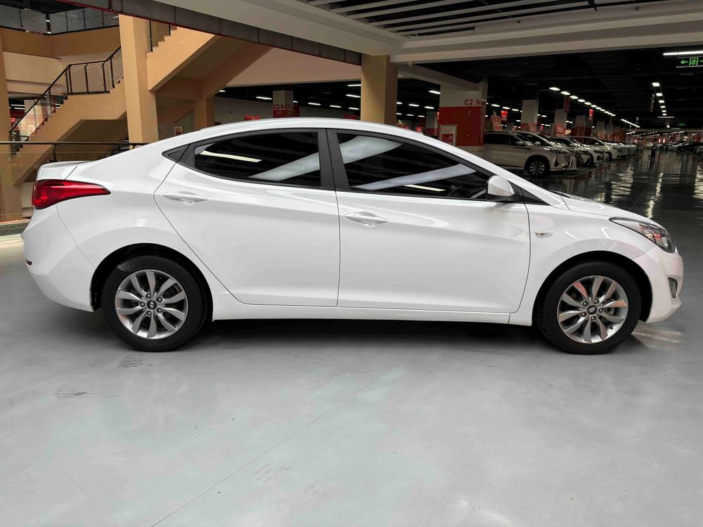Hyundai Elantra Langdong