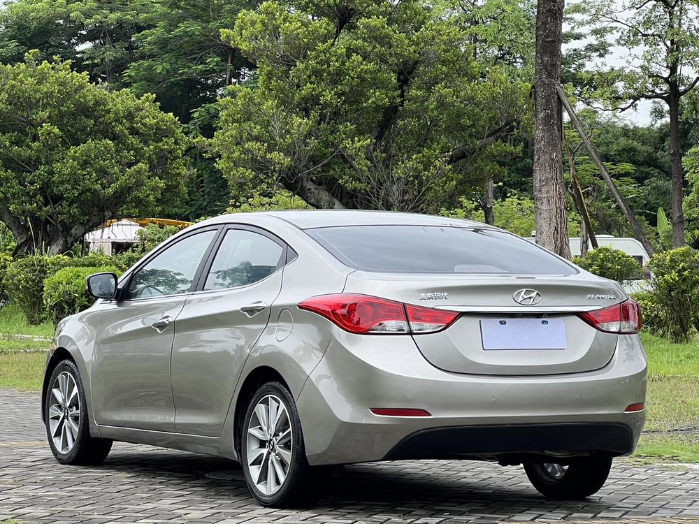 Hyundai Elantra Langdong