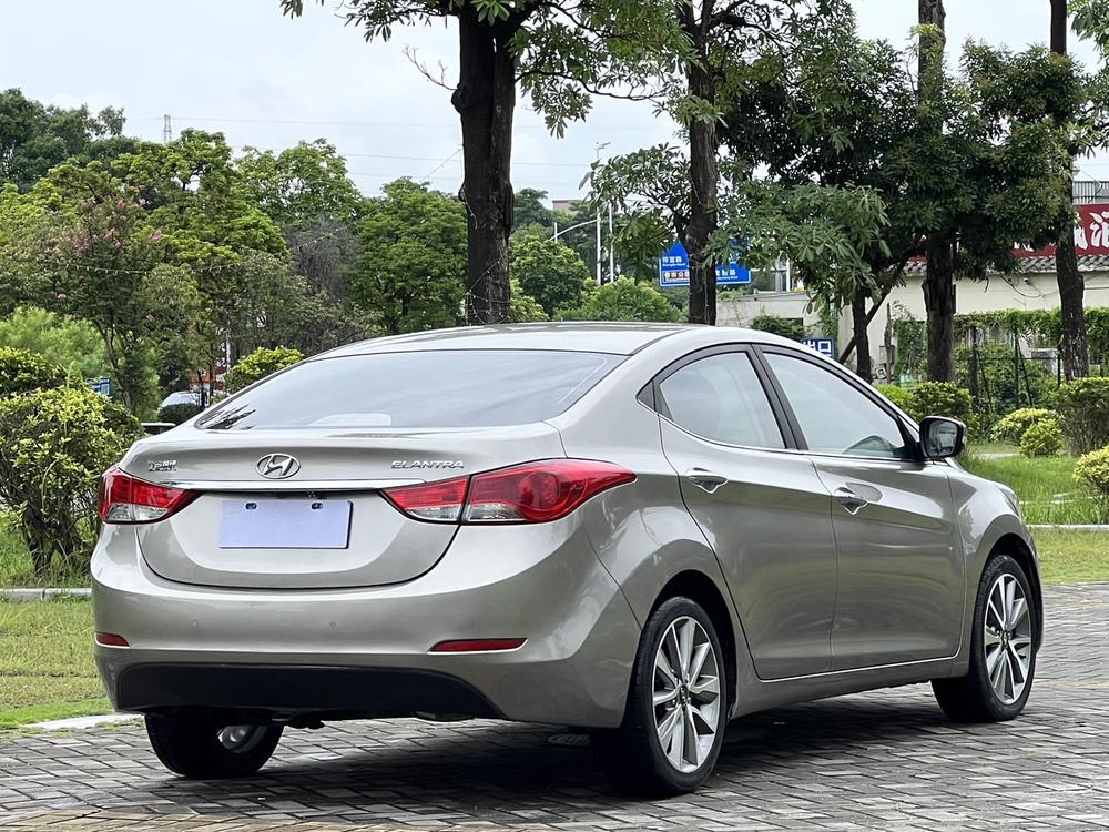 Hyundai Elantra Langdong