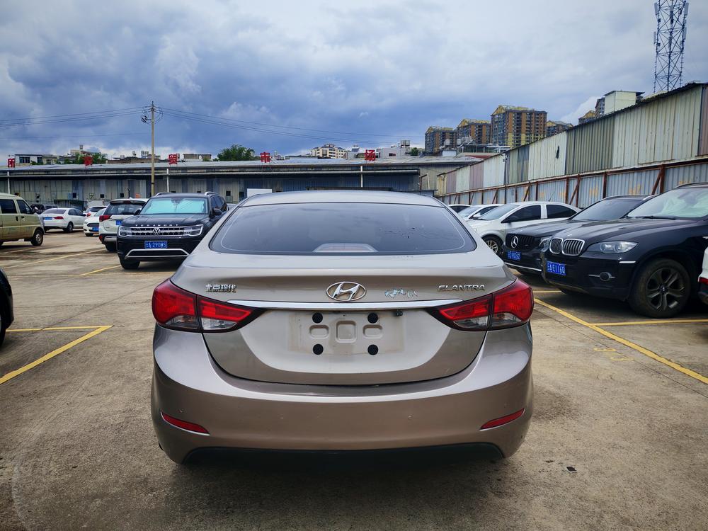 Hyundai Elantra Langdong
