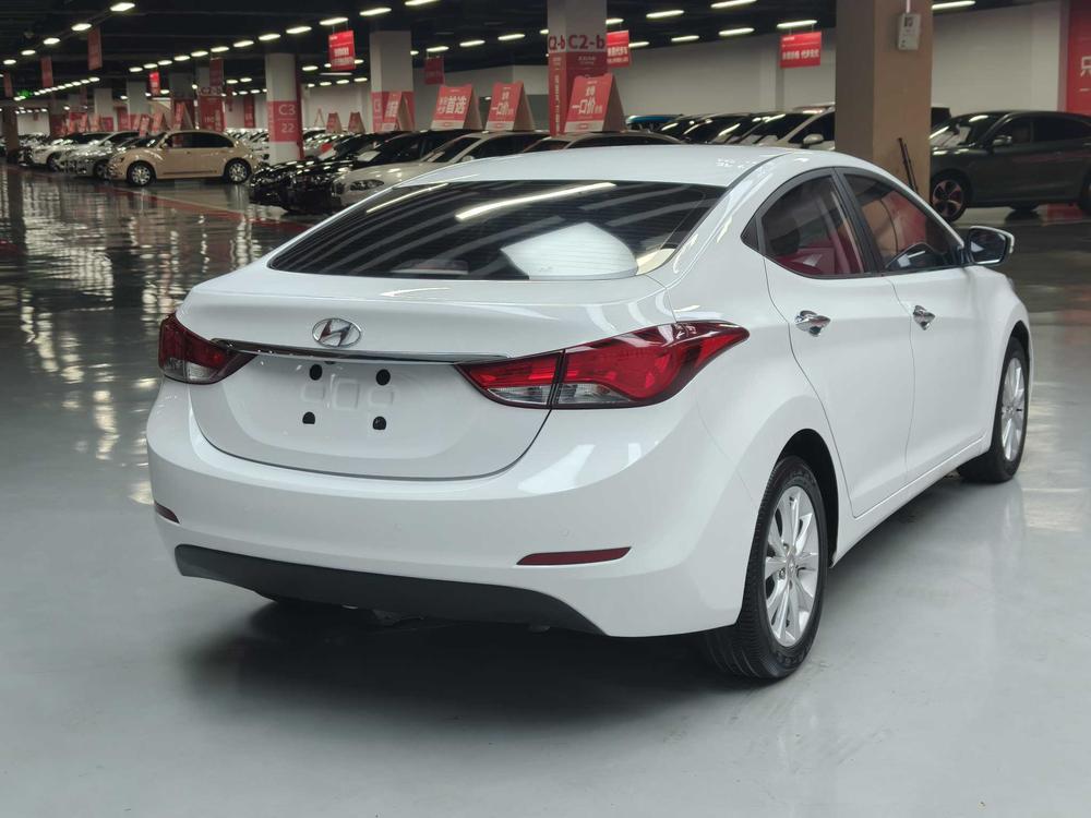 Hyundai Elantra Langdong