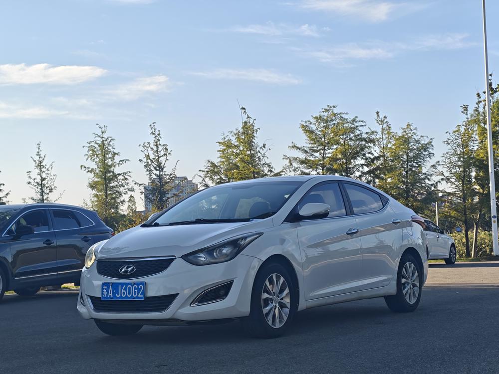 Hyundai Elantra Langdong