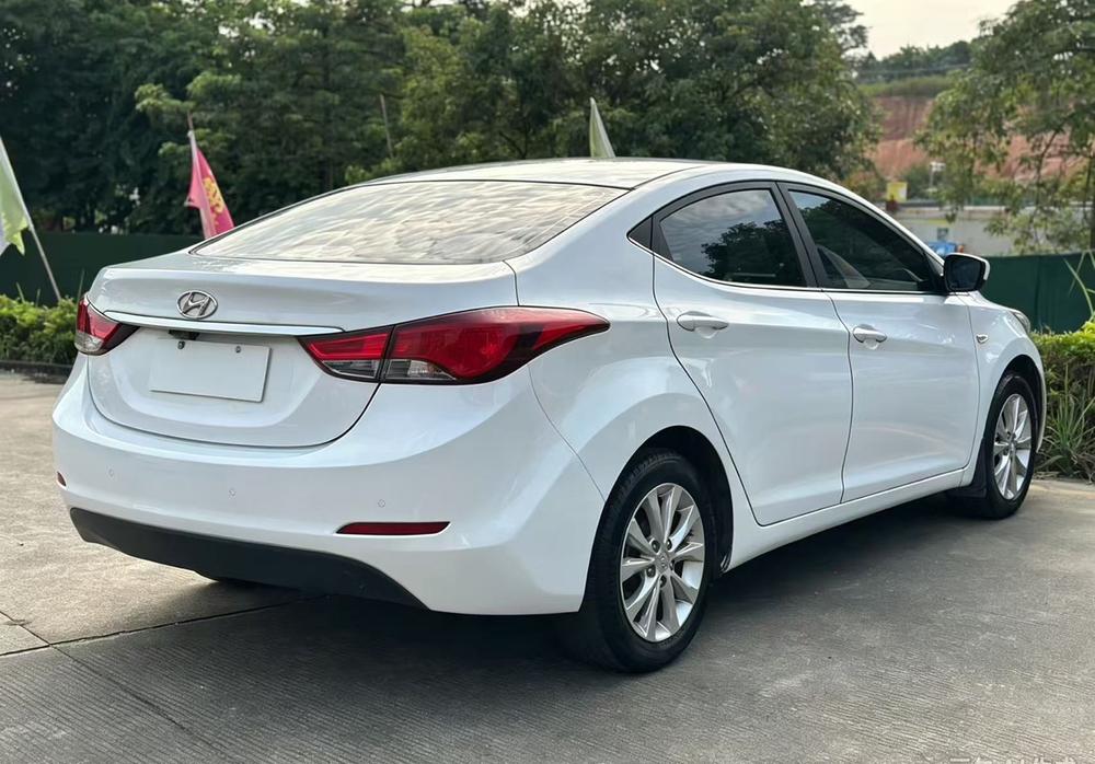Hyundai Elantra Langdong