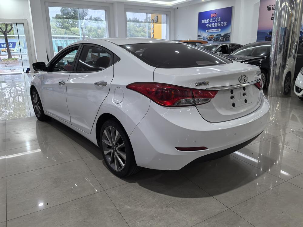 Hyundai Elantra Langdong