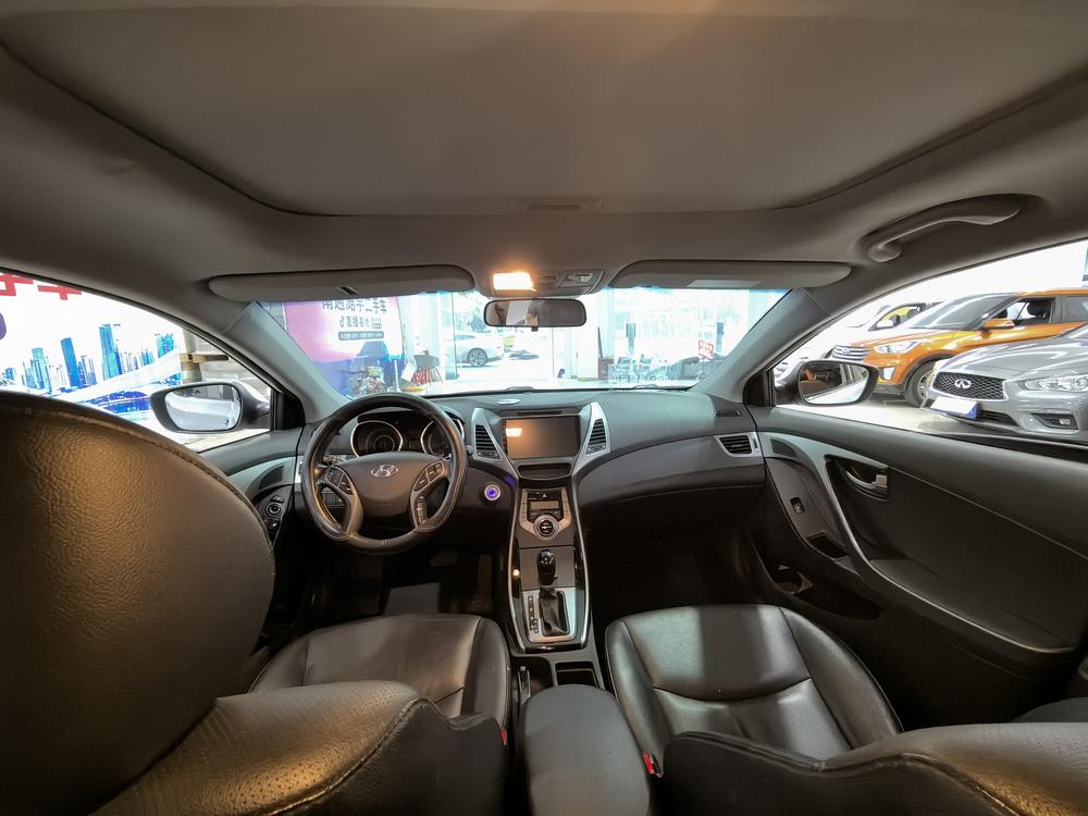 Hyundai Elantra Langdong