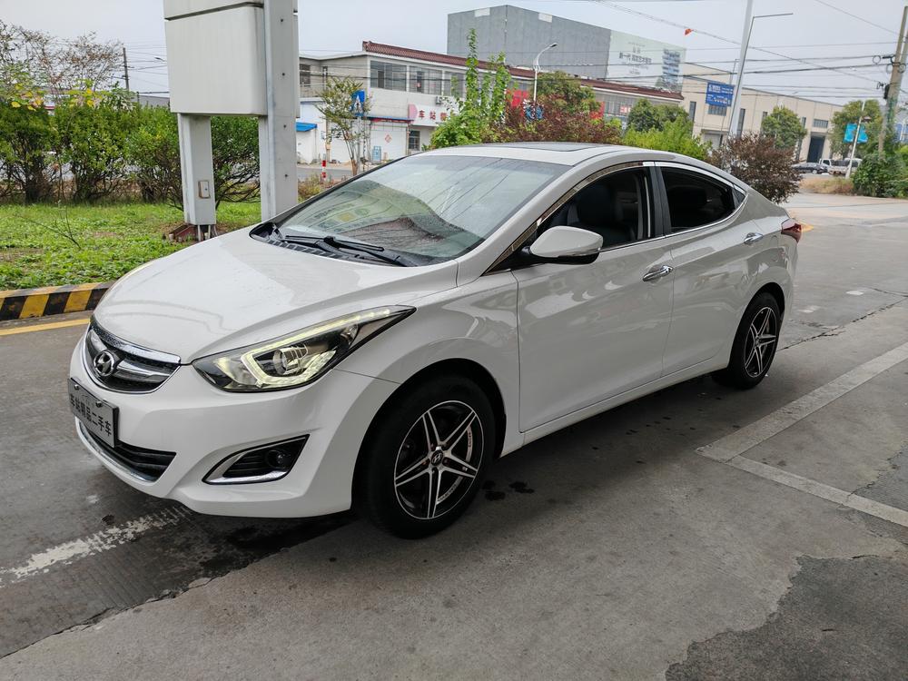 Hyundai Elantra Langdong