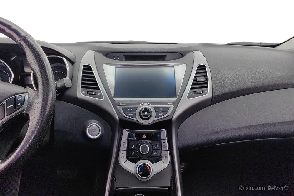 Hyundai Elantra Langdong