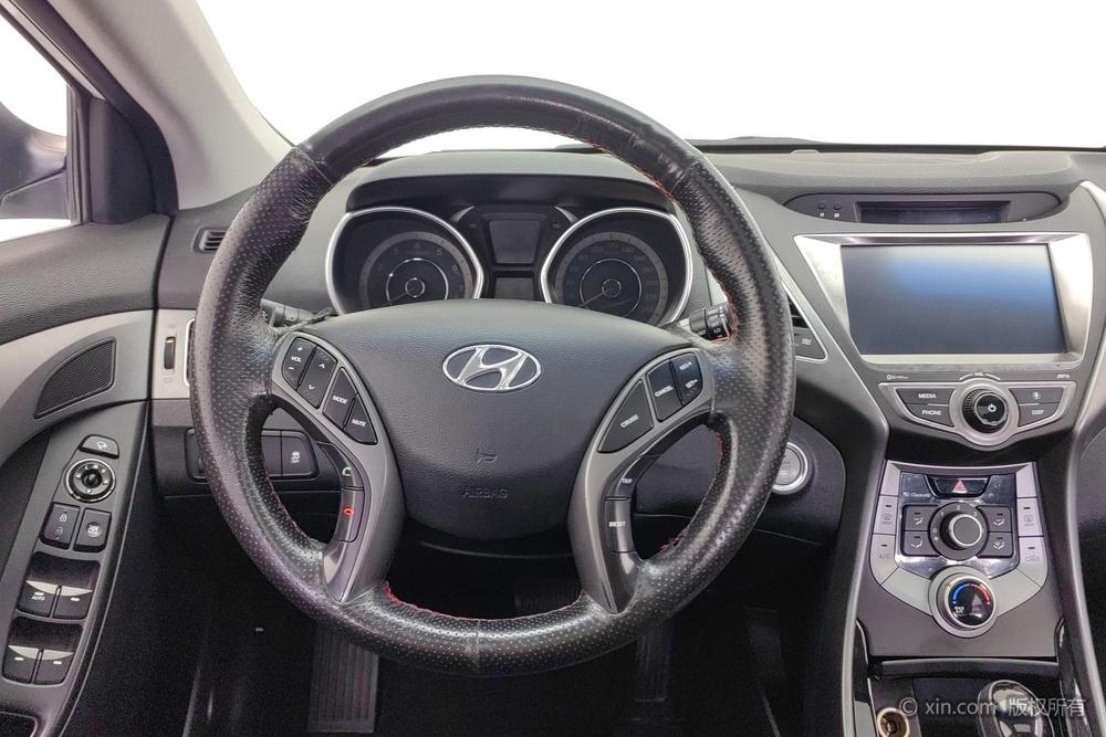 Hyundai Elantra Langdong