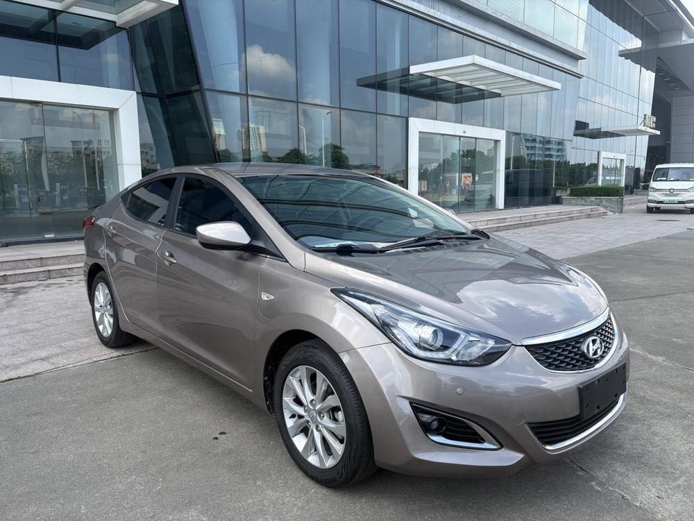 Hyundai Elantra Langdong