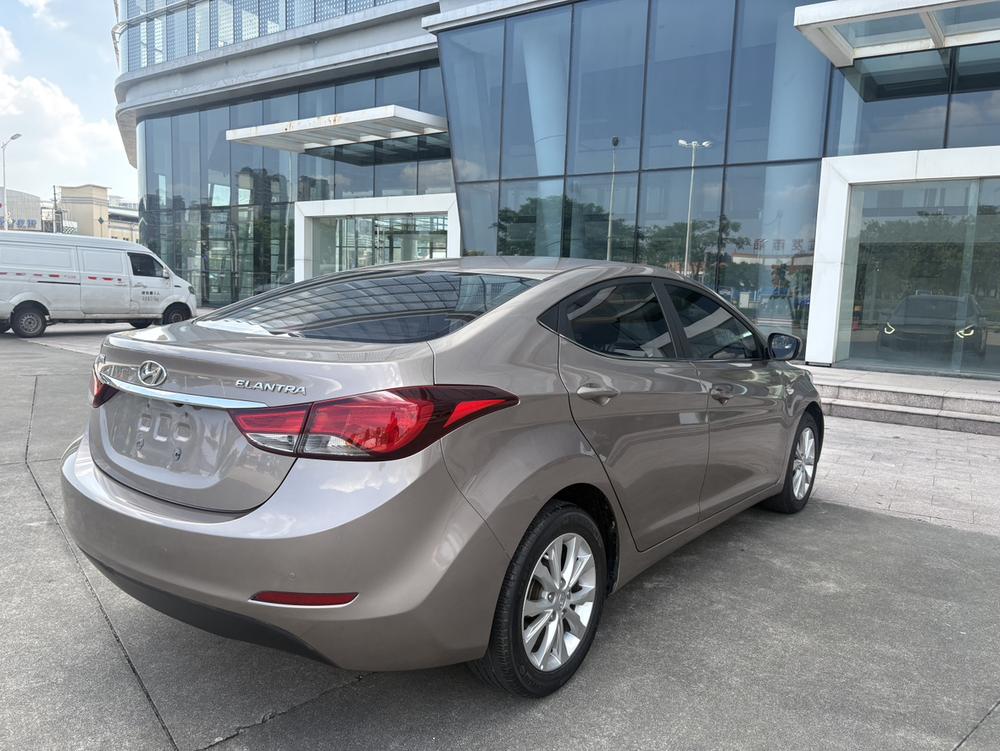Hyundai Elantra Langdong