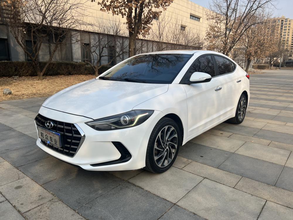 Hyundai Elantra Lingdong