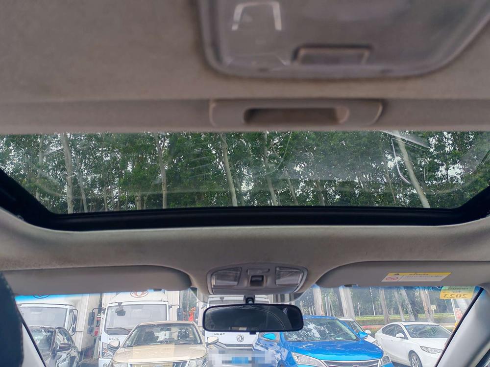 Hyundai Elantra Lingdong