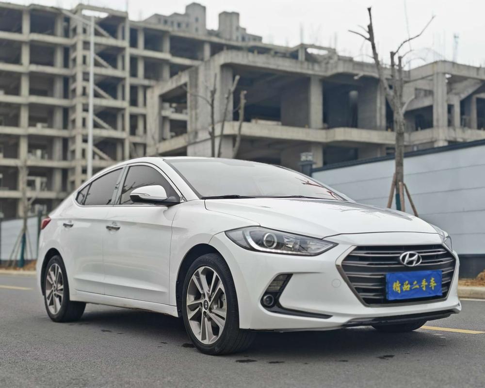 Hyundai Elantra Lingdong