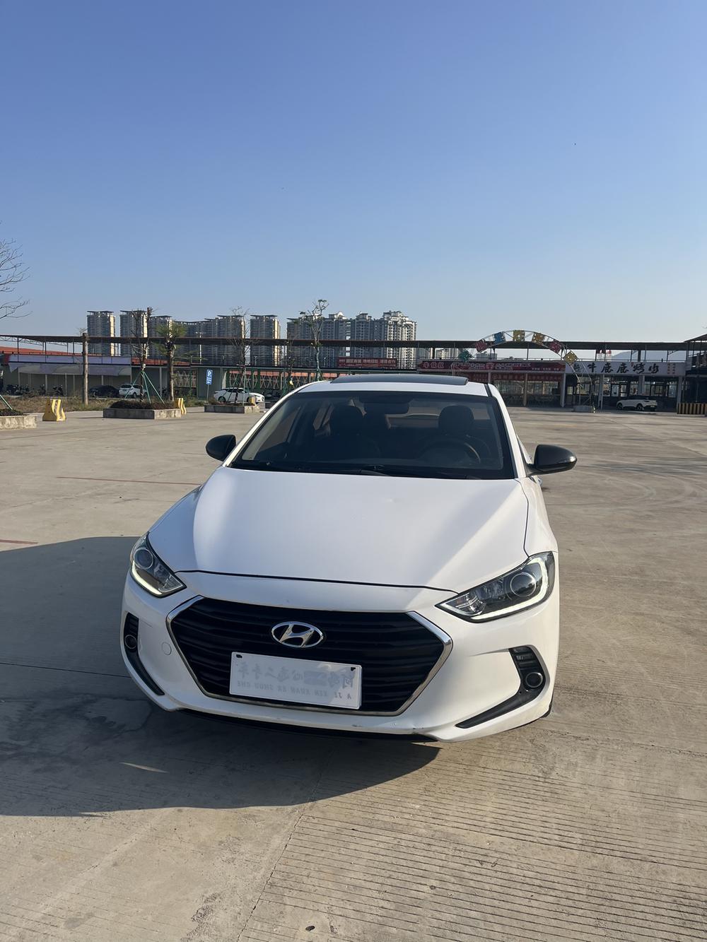 Hyundai Elantra Lingdong