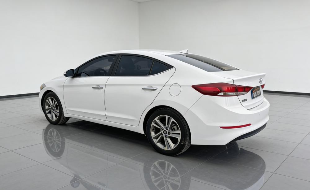 Hyundai Elantra Lingdong
