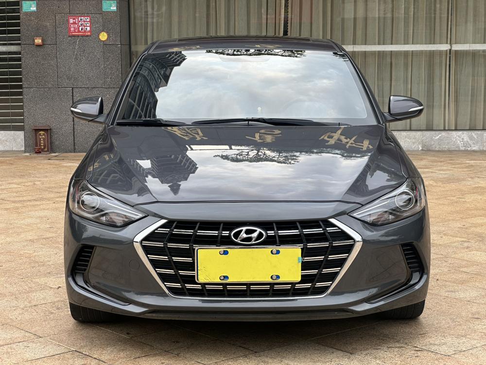 Hyundai Elantra Lingdong